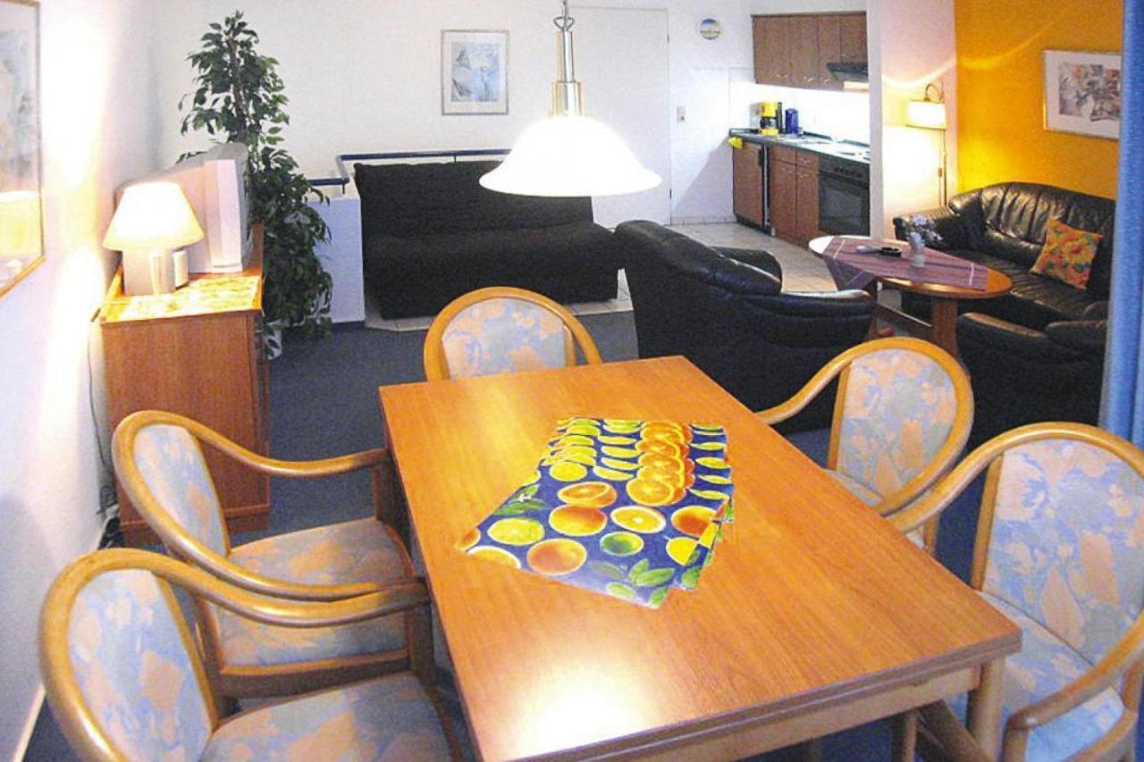Apartment In Cuxhaven With A Shared Pool מראה חיצוני תמונה