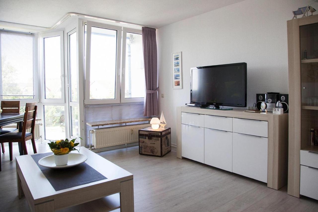 Apartment In Cuxhaven With A Shared Pool מראה חיצוני תמונה